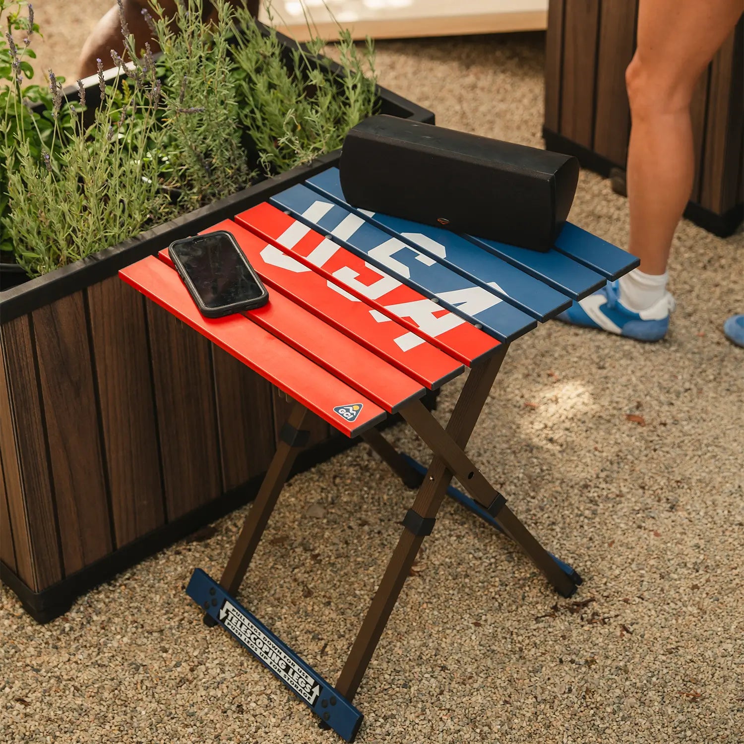Compact Camp Table 20 W9