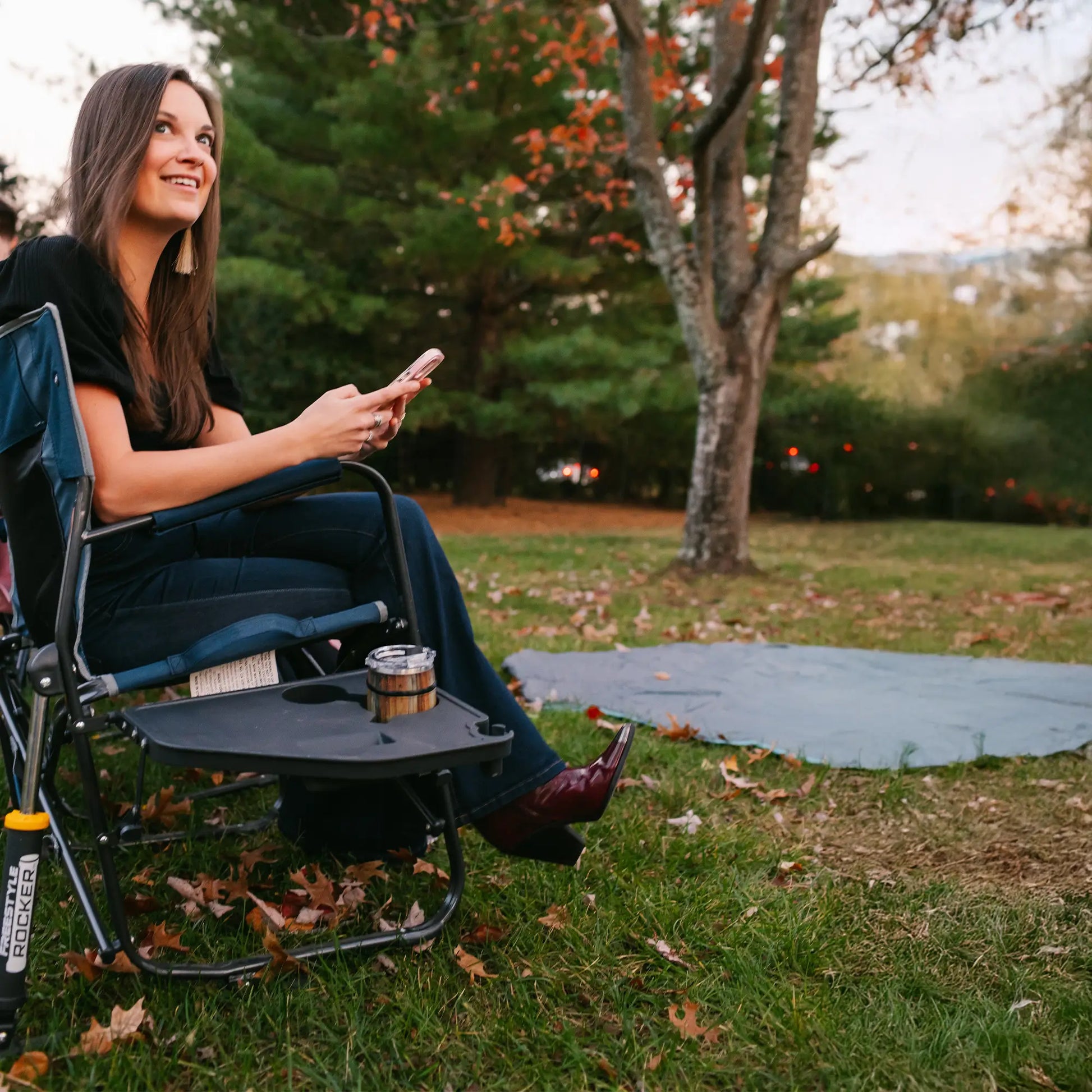 Freestyle Rocker with Side Table Z5