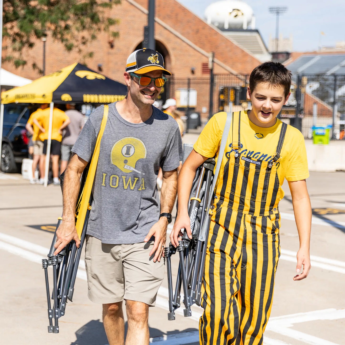 Comfort Pro Rocker - Iowa Hawkeyes M7