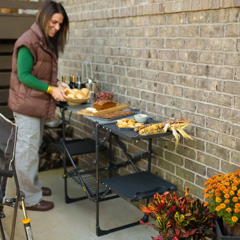 Slim-Fold Cook Station M8